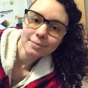 Meet your Posher, Ish